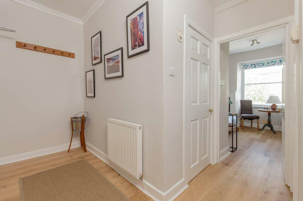 Altido Elegant Georgian 2-bedrm Apt In Heart Of Old Town Appartement *